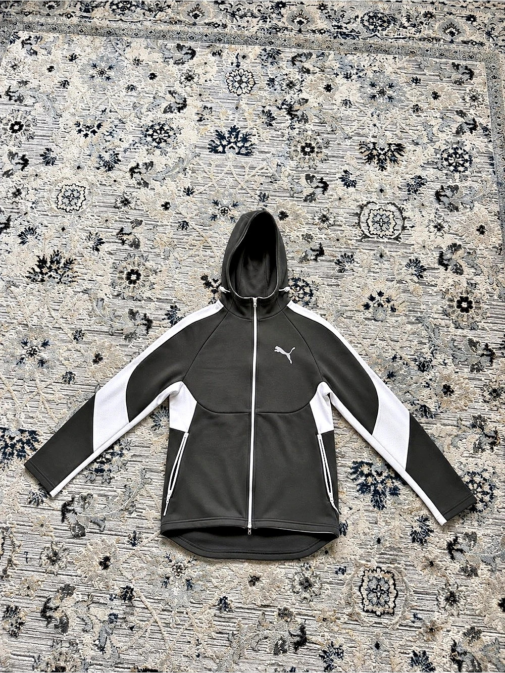 Puma Men's Color Block Zip Jacket Size Medium